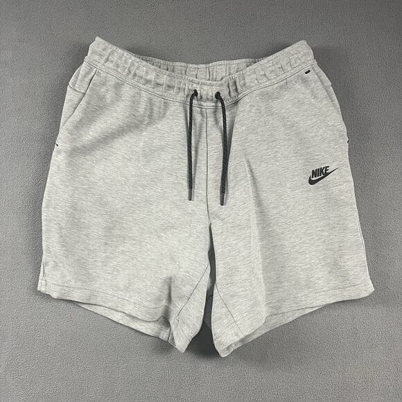 Nike Shorts Mens Large Gray Tech Fleece Athletic Stretch Drawstrings Pockets - Picture 1 of 7